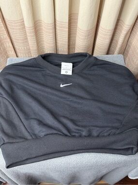 Nike Black Crewneck Sweatshirt with White Swoosh - Girls S